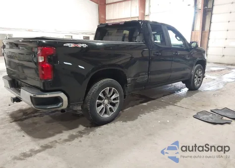 2021 Chevrolet Silverado 1500 4Wd Standard Bed Lt z USA, uszkodzony, nr VIN 1GCRYDED2MZ104316